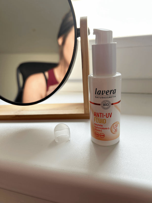 Lavera Lehký pleťový fluid ANTI-UV SPF 30 BIO (30 ml)